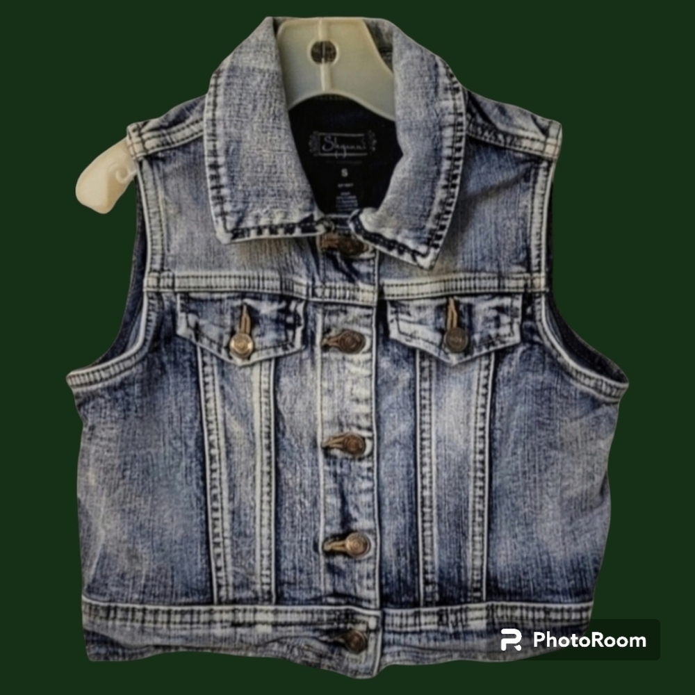 3/$30 SHYANNE Unisex Frosted Acid Wash Denim Western Rodeo Vest